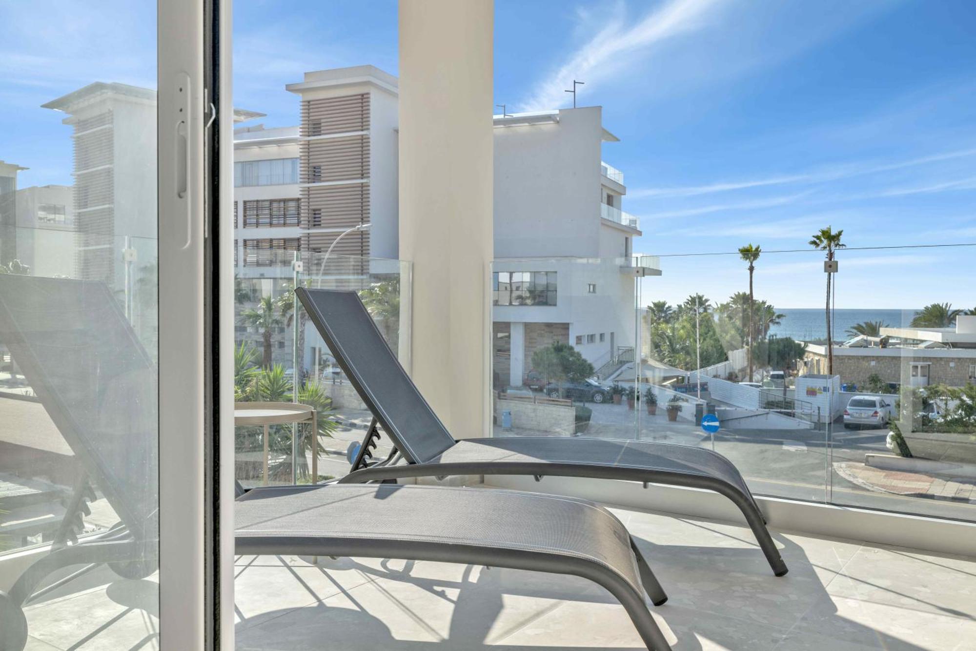 Appartamento Phaedrus Living: Seaview Luxury Flat Limnaria 150 Paphos Esterno foto