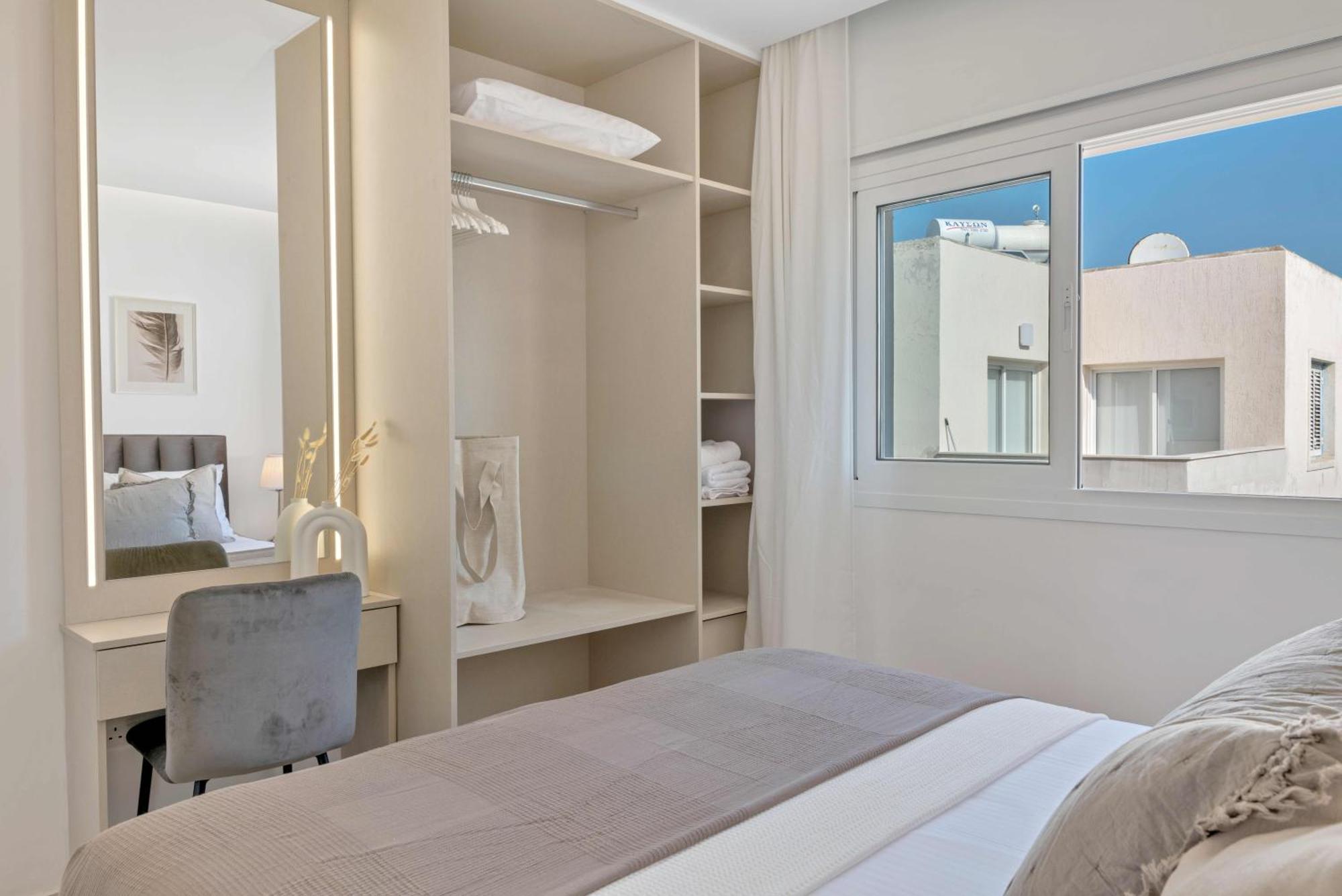 Appartamento Phaedrus Living: Seaview Luxury Flat Limnaria 150 Paphos Esterno foto